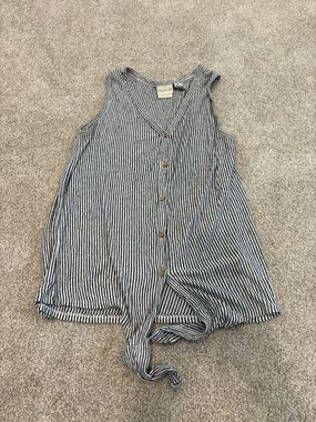 Rachel Zoe linen top M